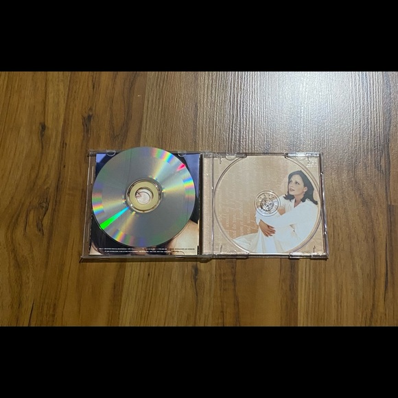 Sara Evans CD 💿 “No Place That Far” - Picture 10 of 12